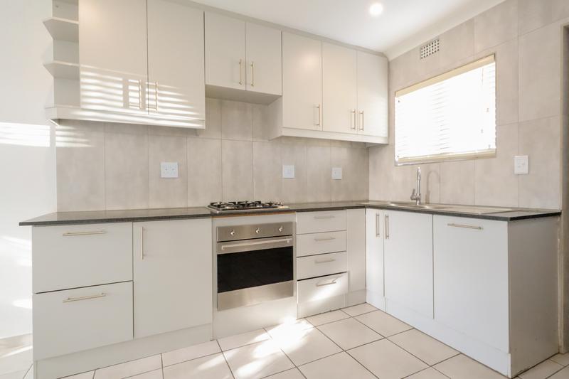 2 Bedroom Property for Sale in Victoria Park Western Cape
